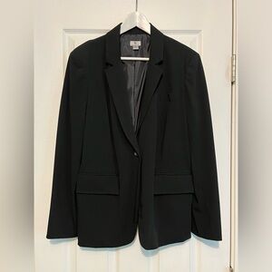 NWOT Worthington black long-sleeve 1 button blazer size 16
